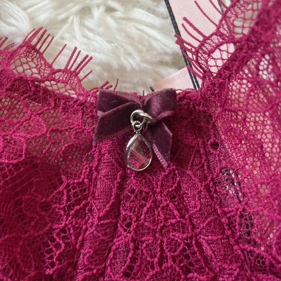 Victoria's Secret Dream Angels Push Up Without Padding Bra - Picture 6 of 10